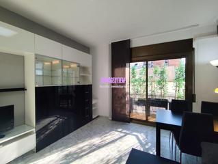 Appartement à Llefià. Piso reformado en llefià, junto a plaza trafalgar