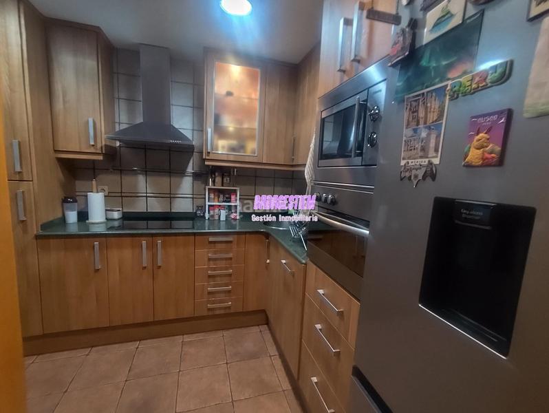 Foto 537dfa1e-f8a3-4be7-96f7-f2b29566bd9e. Piso oportunidad en venta con inquilino en Sant Roc Badalona