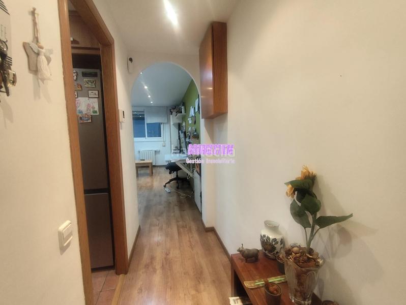 Foto 65d9152f-c63d-4f25-8e54-0c0729323a8c. Piso oportunidad en venta con inquilino en Sant Roc Badalona