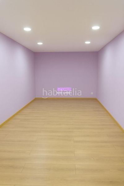 Foto e1fefe93-ddb1-49e8-99ad-773f17cb3a04. Local comercial a Can Mariner Santa Coloma de Gramenet