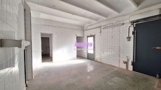 Lloguer Local Comercial  Avenida avinguda del marquès de mont-roig, 40. Oportunidad en pep ventura
