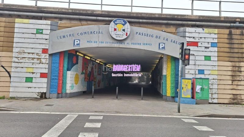 Foto ab49eab0-0216-41b1-a800-662358b22ffb. Pis a La Salut Badalona