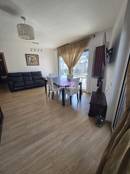 Foto 4e0d9886-6586-42a8-a4c8-a94b804faefd. Pis amb aparcament piscina a Port Badalona