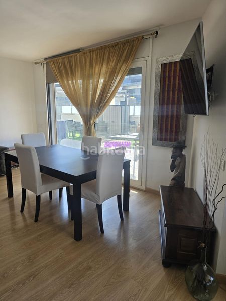 Foto 5617fcf5-c19c-4672-85e3-f3aa47b67cc0. Pis amb aparcament piscina a Port Badalona