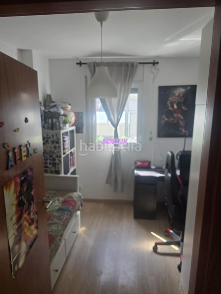 Foto 6f287579-98e0-4227-8b94-01906764c541. Pis amb aparcament piscina a Port Badalona