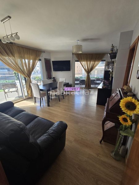 Foto 899920e6-ea55-4ea8-8f82-bd904cbb5820. Pis amb aparcament piscina a Port Badalona