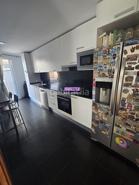 Foto b7c15ebf-7f86-4692-819c-0b5e8008c71c. Pis amb aparcament piscina a Port Badalona