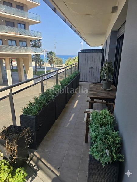 Foto d5e4ae95-80a1-4330-b660-10bb2e44341c. Pis amb aparcament piscina a Port Badalona