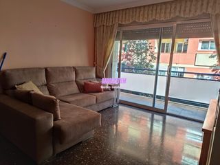 Piso en Riu Nord. Piso en el centro de santa coloma  oportunidad única