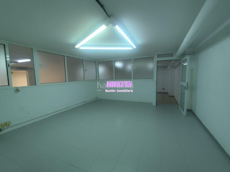 Foto 222193f0-9000-4765-8c06-3b7396877c92. Local comercial a Puigfred Badalona