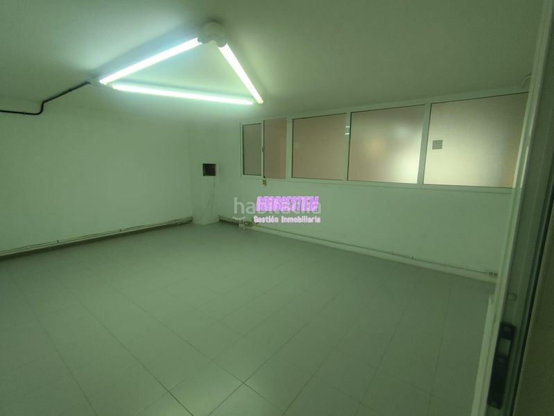 Foto d3865eba-f753-48ca-8613-31dbefab39f7. Local comercial a Puigfred Badalona