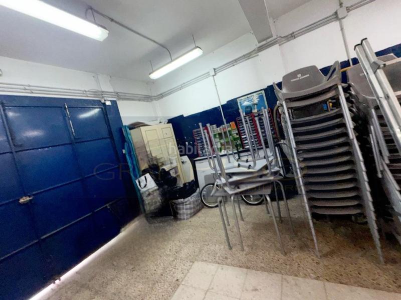 Foto 5dbbd867-2356-4e9c-aaa4-7b5bc3451347. Local comercial ocasión taller local comercial de 130 m2 en pleno Centro en Estepona