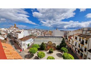 Casa  N/a. Casa única de 222m2 con encanto andaluz, azotea con vistas y pos