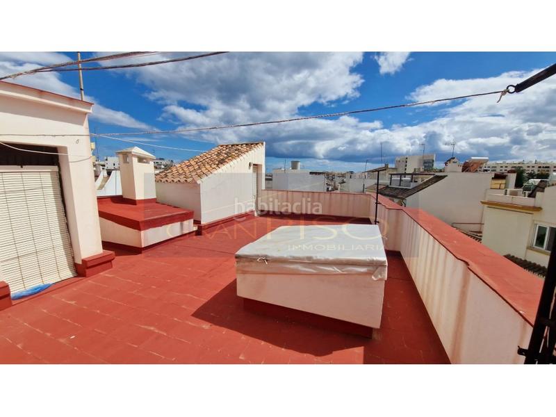 Foto 74c24de9-605c-4bca-b4d1-c712301d65ae. Maison dans Centro Estepona