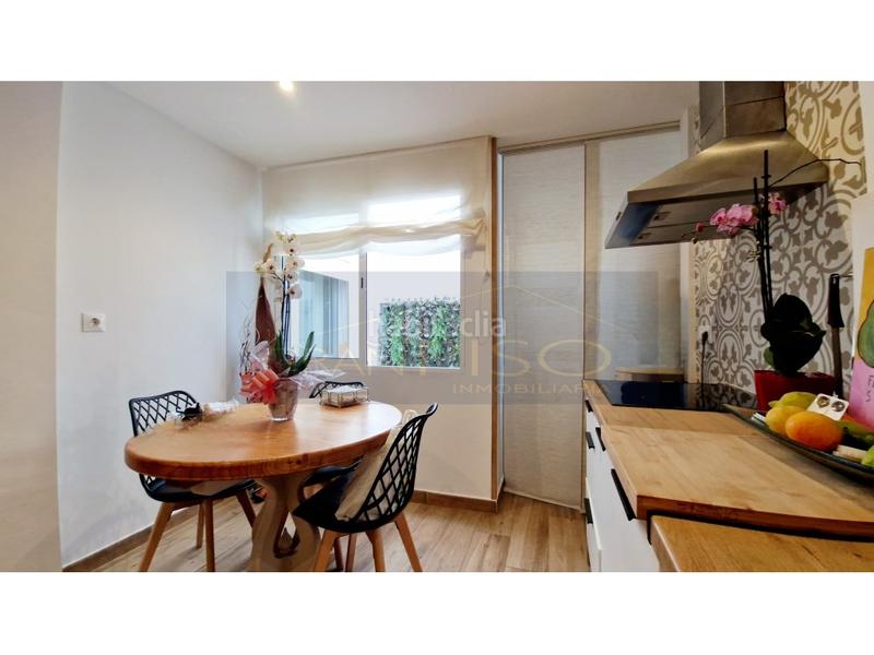 Foto c0577e23-c63f-4c10-9e3c-8b9ec88afc5a. Maison dans Centro Estepona