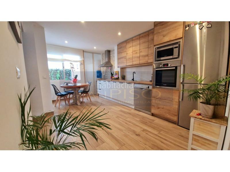 Foto ca3d26c0-8f45-4ed4-af52-d9b1774950d7. Maison dans Centro Estepona