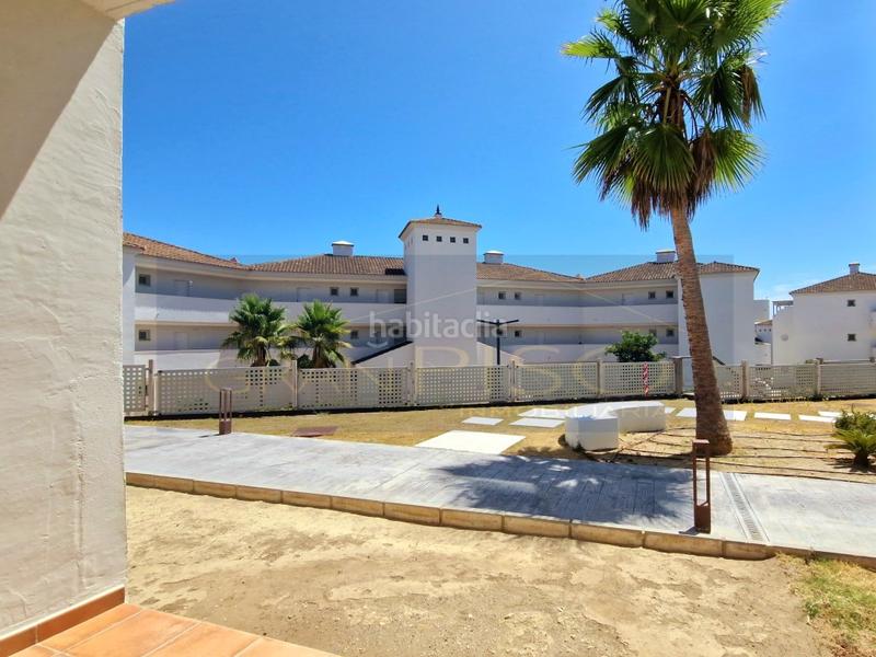 Foto 46b3b2c9-2916-47cb-bb5a-03f67d1c22cb. Planta baja moderna planta baja recién reformada, 2 habitaciones y terrazas a 2 km de la playa en Manilva