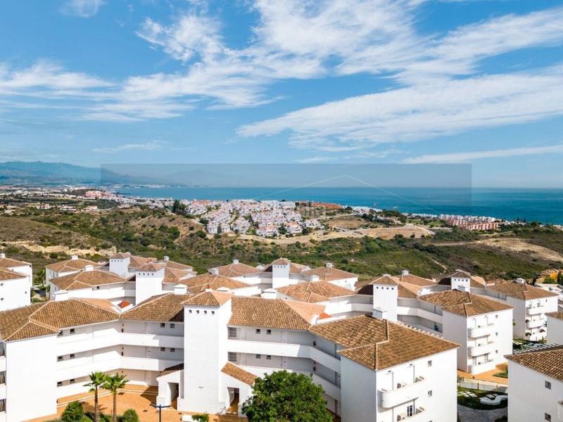 Foto bf2a0195-1809-430e-b062-870c000dc1de. Planta baja moderna planta baja recién reformada, 2 habitaciones y terrazas a 2 km de la playa en Manilva