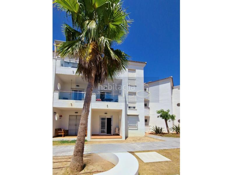 Foto bf677210-e2a3-4b28-8960-d24a3251e4f3. Planta baja moderna planta baja recién reformada, 2 habitaciones y terrazas a 2 km de la playa en Manilva