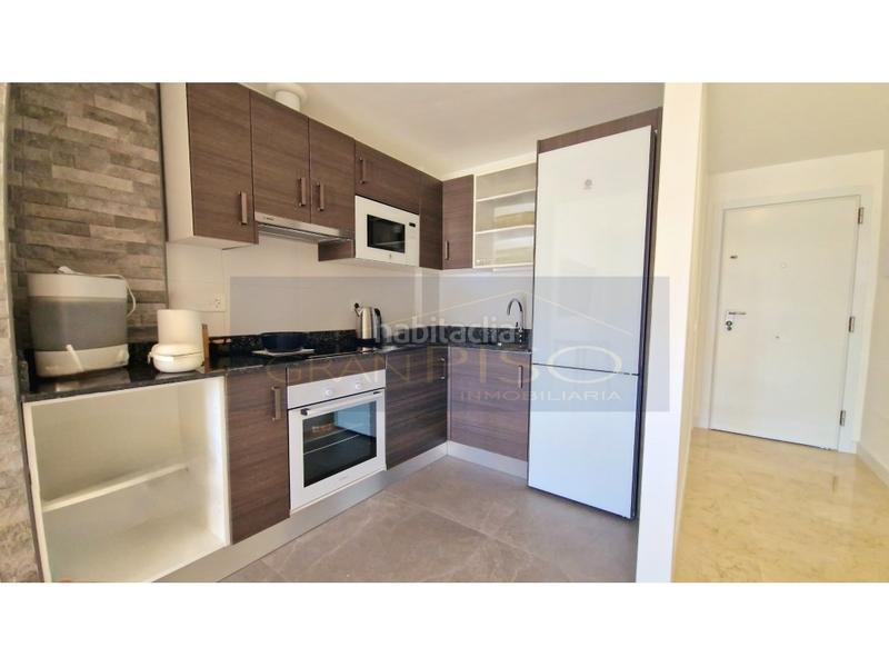 Foto ff711e67-f53f-49d8-8f83-cab8b91aee31. Planta baja moderna planta baja recién reformada, 2 habitaciones y terrazas a 2 km de la playa en Manilva