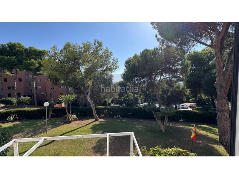 Foto 9720ca8e-c24f-4afe-b35d-1806d1b06026. Dúplex  de 2 habitaciones y licencia turística a 500 metros de la playa en Estepona