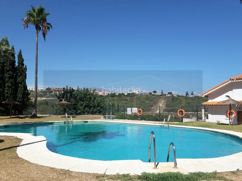 Foto 0057a976-8549-4a8c-b13f-02432315726a. Apartamento precioso apartamento con licencia turística y amplia terraza con vistas al mar en Manilva