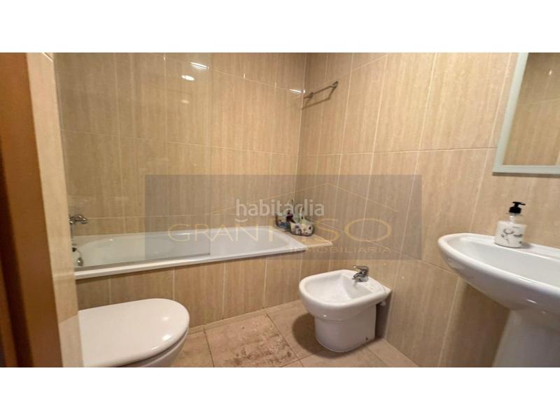Foto 83989b71-99ec-4fd4-9dbc-534082fc1eb2. Apartamento precioso apartamento con licencia turística y amplia terraza con vistas al mar en Manilva