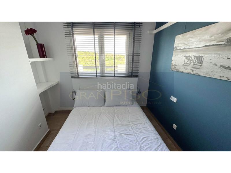 Foto ef39c039-ce11-4e8a-aa47-d9b2ea5c1ae9. Apartamento precioso apartamento con licencia turística y amplia terraza con vistas al mar en Manilva
