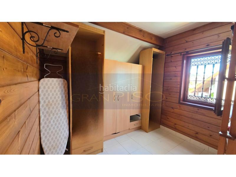 Foto 221a27e1-8bea-4603-bcde-1f57a2ba9cf4. Xalet a Castellar de la Frontera