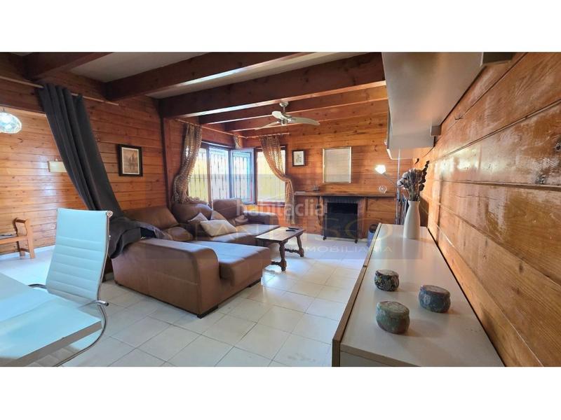 Foto c4266c47-ed47-4be6-bf2e-937e0b0370cb. Xalet a Castellar de la Frontera