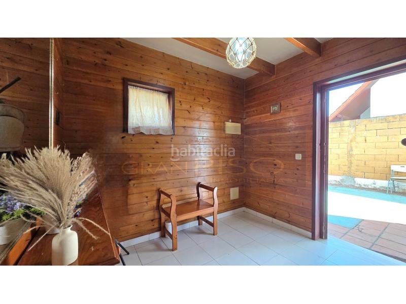 Foto ce9bf5ea-a740-47e9-8525-de10c3f1d457. Xalet a Castellar de la Frontera