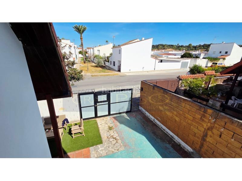 Foto f2fbf3d2-8220-465a-b3f4-4f24d9ee0bfd. Xalet a Castellar de la Frontera