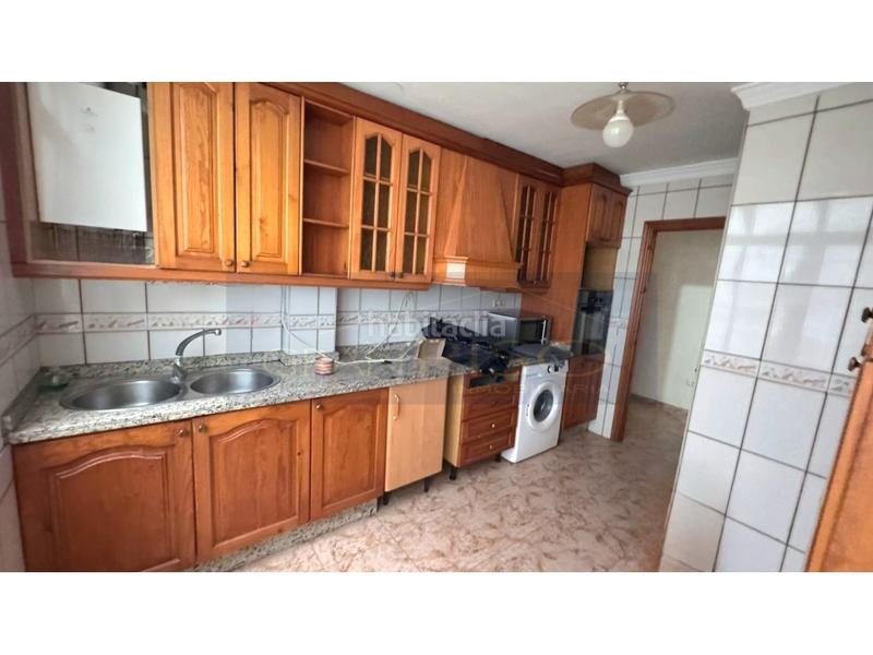 Foto f1079c09-40ad-42eb-9f68-531f377aaa6d. Pis a Zona Calvario Estepona