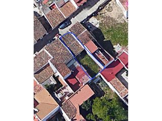 Reihenhaus  Calle santa cecilia. Casa antigua con muchas posibilidades en el corazón del casco hi