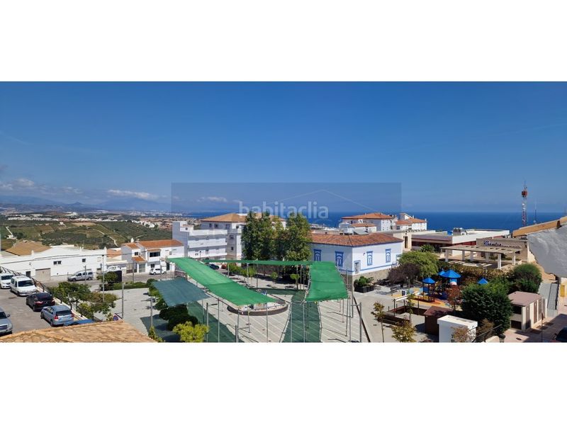 Foto bf634c9e-74d3-46f3-9084-445fe29c8f55. Àtic amb piscina a Manilva pueblo Manilva