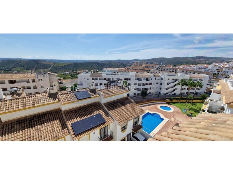 Foto f6a84483-e14f-4fa1-942a-70728339e65e. Àtic amb piscina a Manilva pueblo Manilva