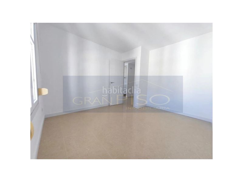 Foto fe40a2f3-d08b-45c6-837c-85695f5bb362. Apartament amb piscina a San Luis de Sabinillas Manilva