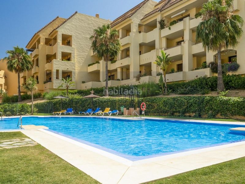 Foto 0fb5445f-3762-4ff1-afe1-073be068185f. Pis amb aparcament piscina a La Duquesa Manilva