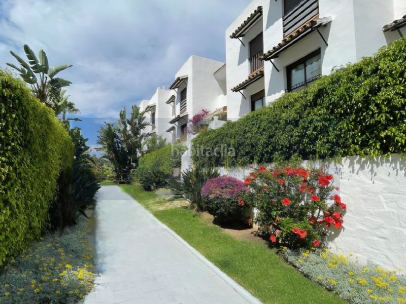 Foto 7a0a63c7-d8aa-4edc-94f3-61407f7d8584. Erdgeschoss mit parking pool in La Concha - Resina Golf Estepona