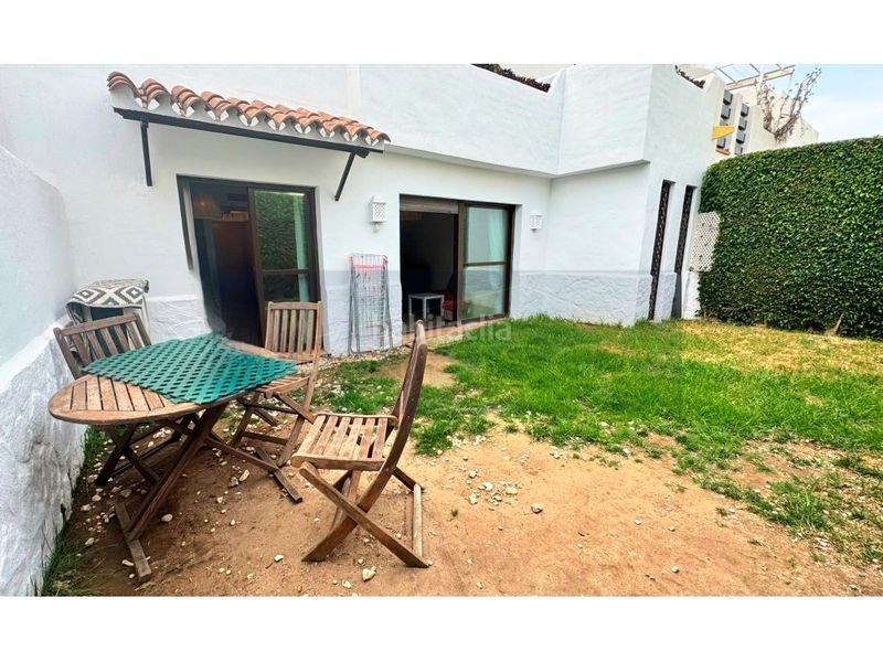 Foto c139ed2c-9443-4cb8-9de1-a84d91ed805e. Erdgeschoss mit parking pool in La Concha - Resina Golf Estepona
