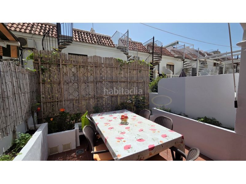 Foto da9ef485-fa80-45b1-b226-89ffea9b33cf. Casa adossada amb piscina a Chullera Manilva