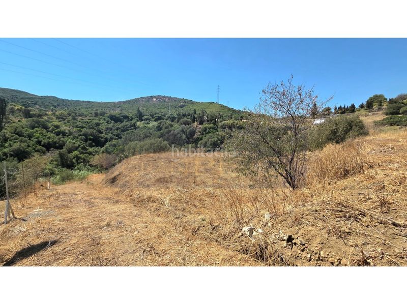 Foto 5d2670a9-4210-4e8f-a285-dd4d7fe9e032. Masía terreno rústico con vistas al mar, agua y naturaleza a los pies de sierra bermeja en Estepona