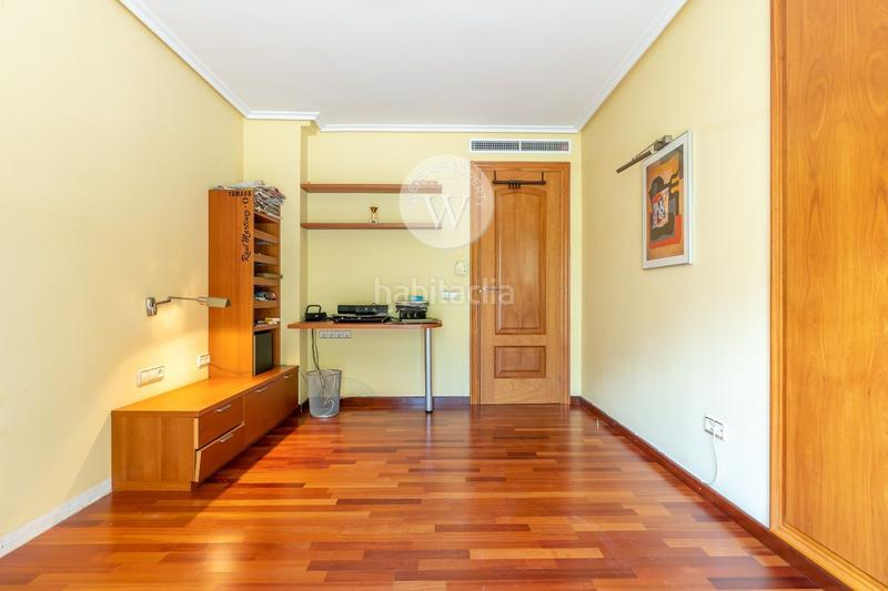 Foto 45cc5c25-e99c-4a71-82b2-71cfda114aa1. Chalet lujoso chalet independiente en Covamar Salou
