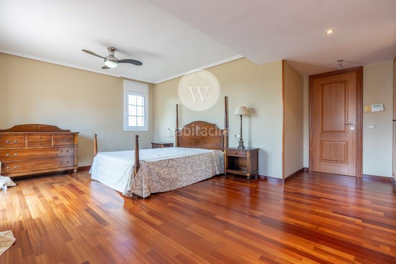 Foto 472e1366-4027-47c1-952a-3d5c73036f64. Chalet lujoso chalet independiente en Covamar Salou