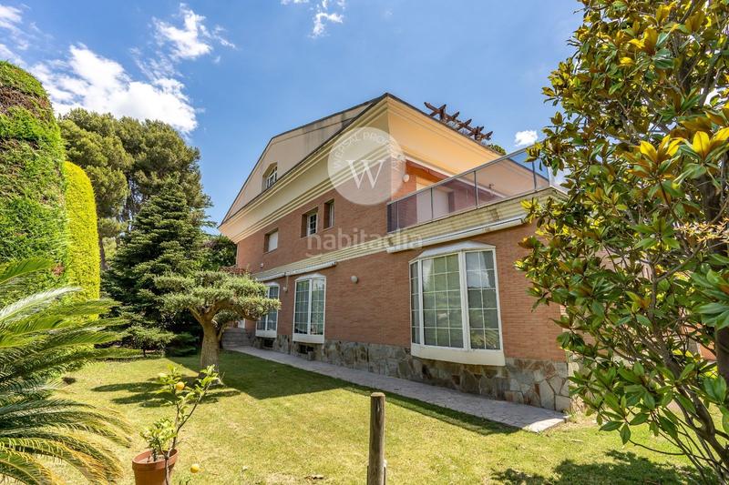 Foto d655e3a9-3f11-42f9-ad59-dbd83856c27a. Chalet lujoso chalet independiente en Covamar Salou