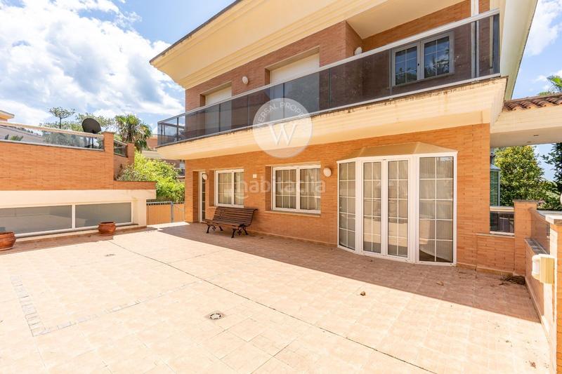 Foto f26c0e3b-639e-4bd5-a82a-dc461980cfb6. Chalet lujoso chalet independiente en Covamar Salou