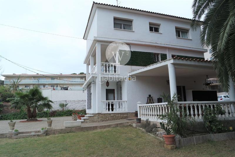 Foto d44cf703-4609-4109-9176-2469c60f16b6. Chalet casa independiente en cap en Plaça Europa - Port Aventura Salou