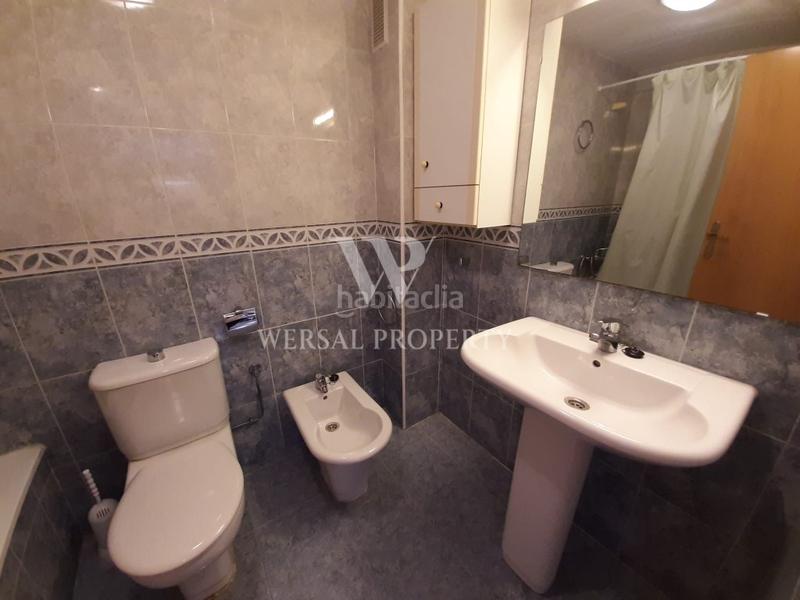 Foto 8836962d-ce9a-49bc-b464-d80f73df4c12. Piccolo appartamento in calle viladomat 6 in Mar i Camp - Platja dels Capellans Salou