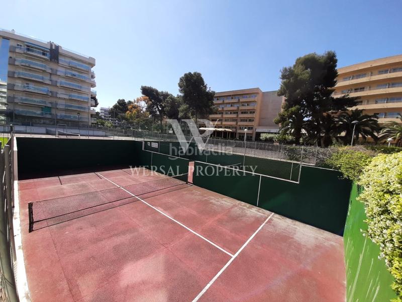 Foto eb995acf-dd59-4ea9-9088-1cb44acfa43b. Piccolo appartamento in calle viladomat 6 in Mar i Camp - Platja dels Capellans Salou