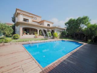 Chalet  Josep maria subirachs 1. Mansión de alta standing en cambrils vilafortuny